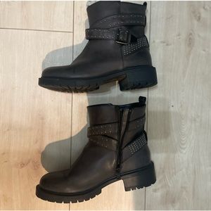 Motorcycle vibe boots